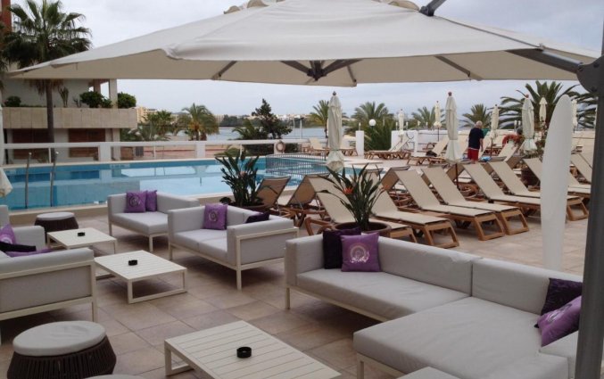 Terras van Hotel Bellamar Ibiza